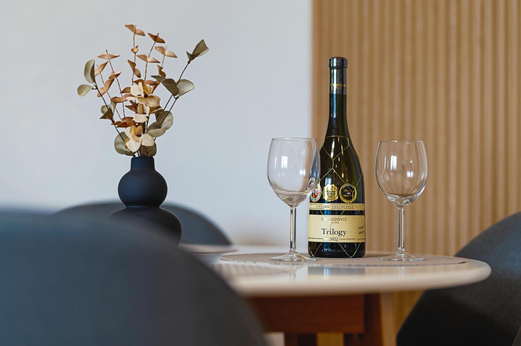 Tower Apartments Orchid & Amber Spišská Nová Ves Екстериор снимка