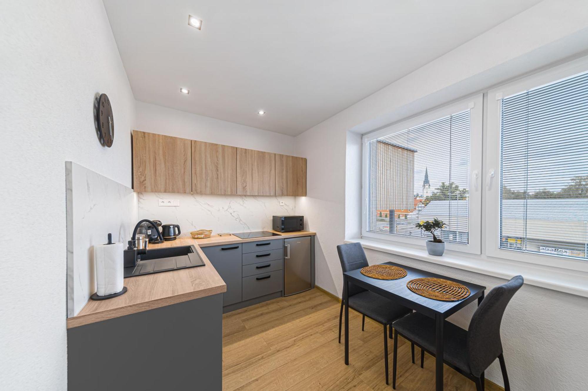 Tower Apartments Orchid & Amber Spišská Nová Ves Екстериор снимка