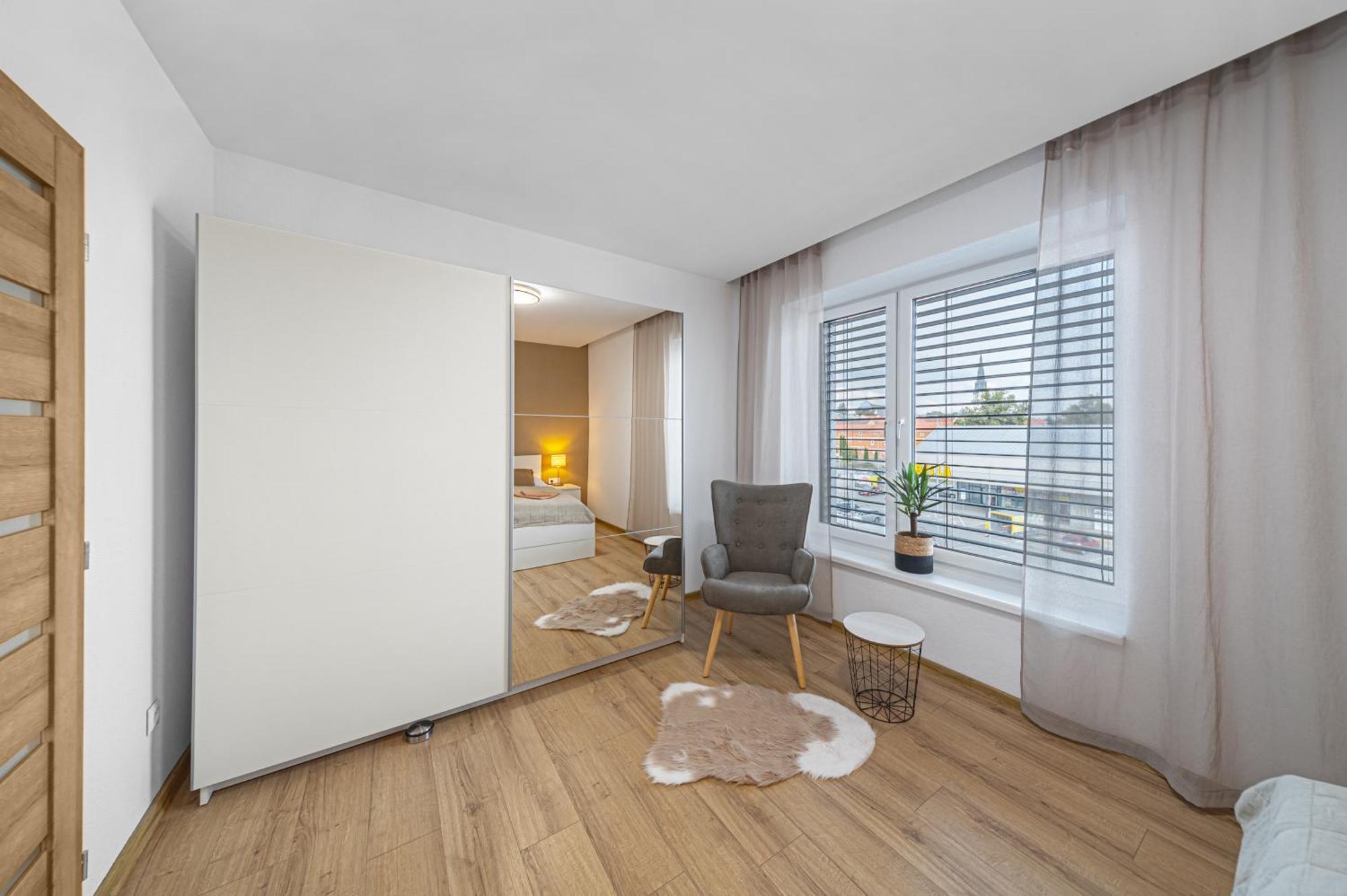 Tower Apartments Orchid & Amber Spišská Nová Ves Екстериор снимка